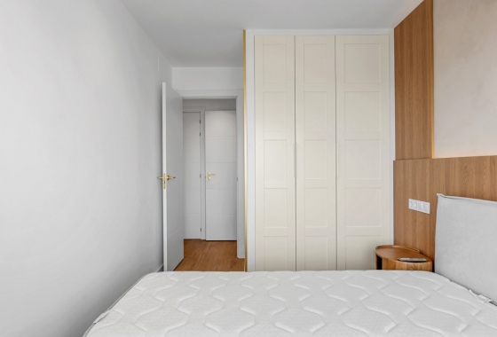 Resale - Apartment / flat - Orihuela Costa - Punta Prima