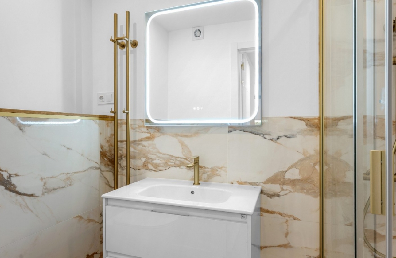 Resale - Apartment / flat - Orihuela Costa - Punta Prima