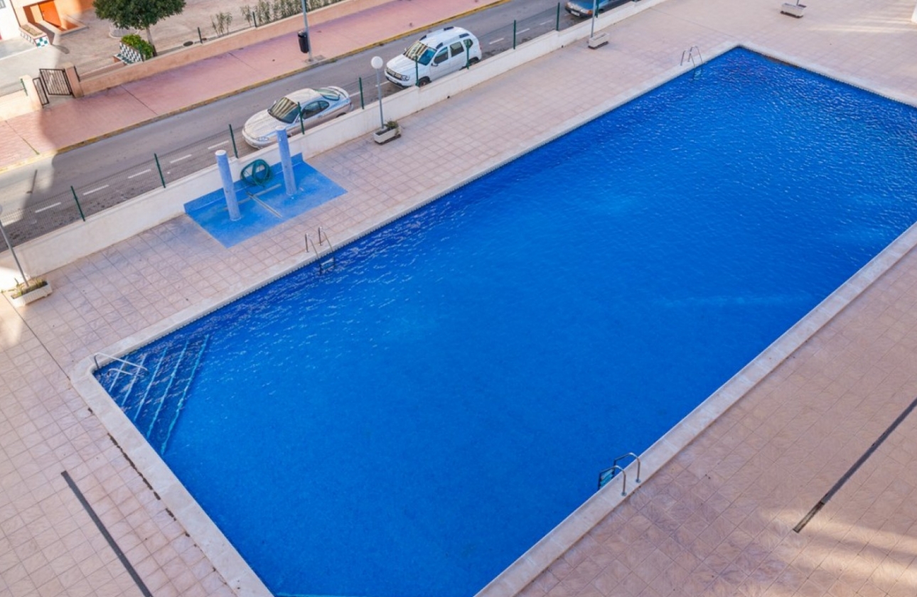 Resale - Apartment / flat - Orihuela Costa - Punta Prima