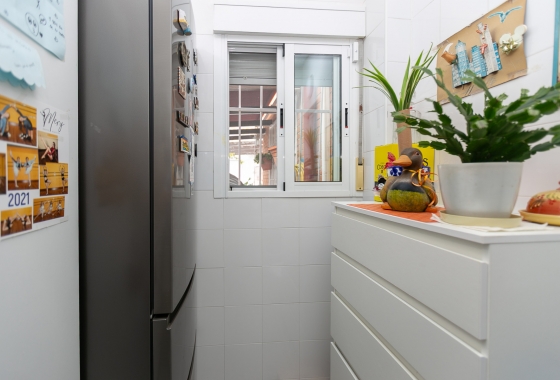 Resale - Villa - Los Altos