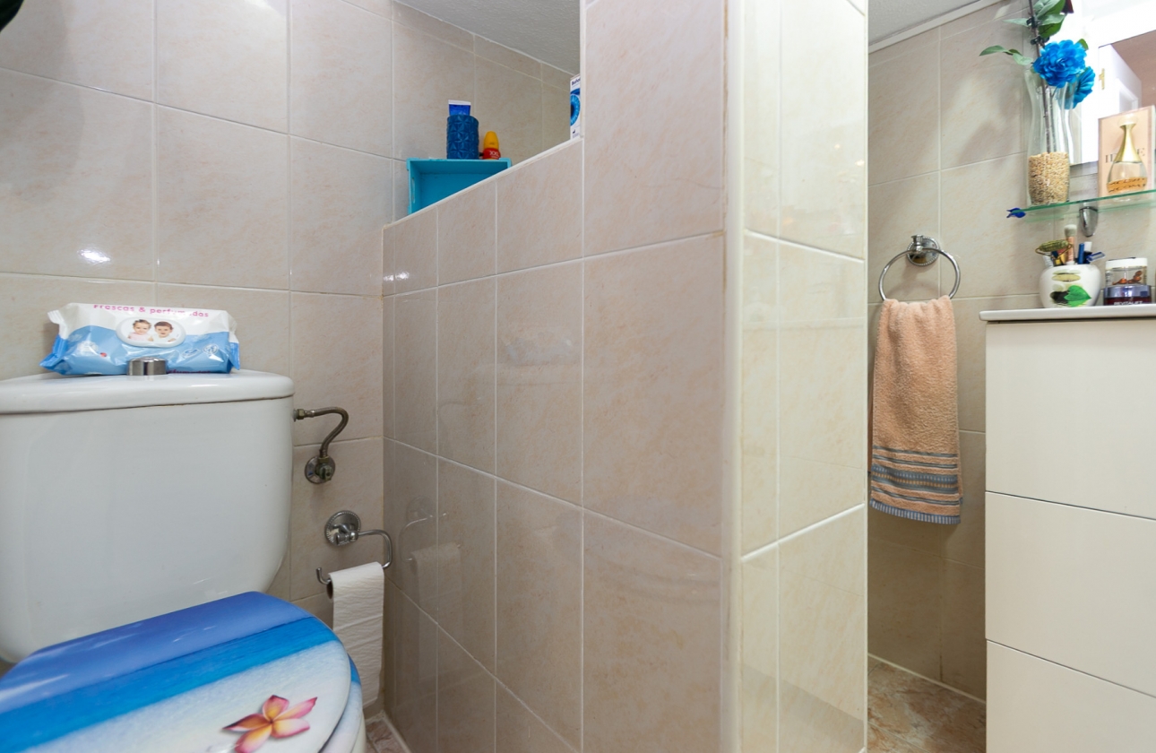 Resale - Villa - Los Altos