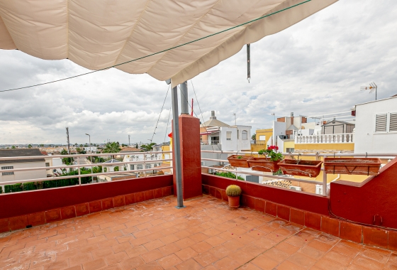 Resale - Villa - Los Altos