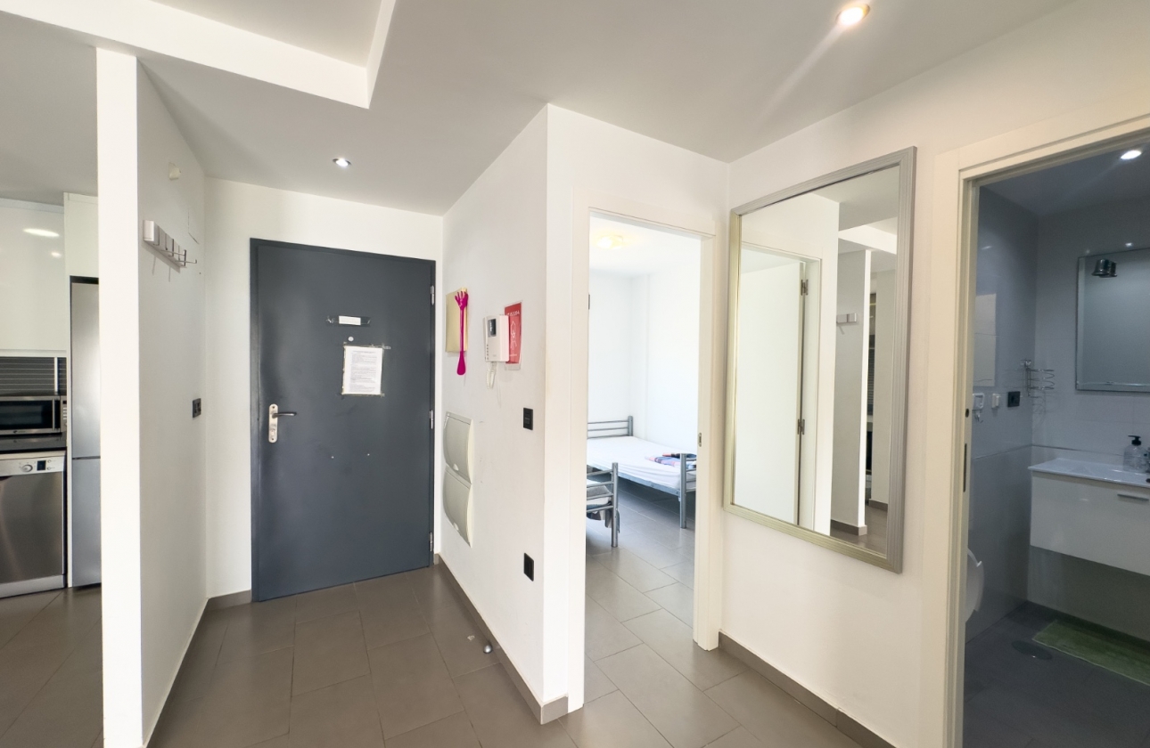 Resale - House - Orihuela Costa - La Zenia
