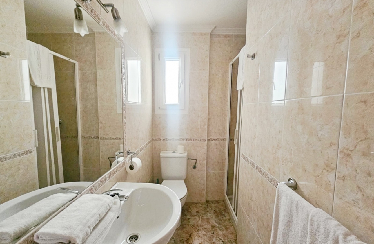 Wiederverkauf - Wohnung - Orihuela Costa - Aguamarina