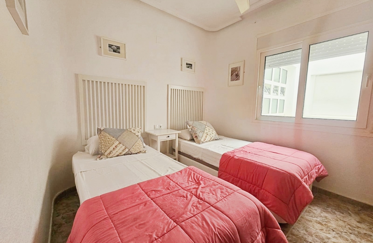 Wiederverkauf - Wohnung - Orihuela Costa - Aguamarina