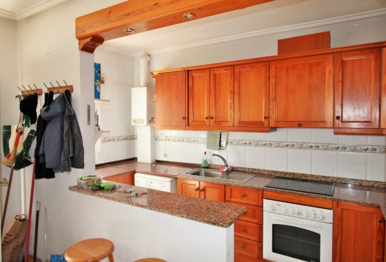 Resale - House - Villamartin