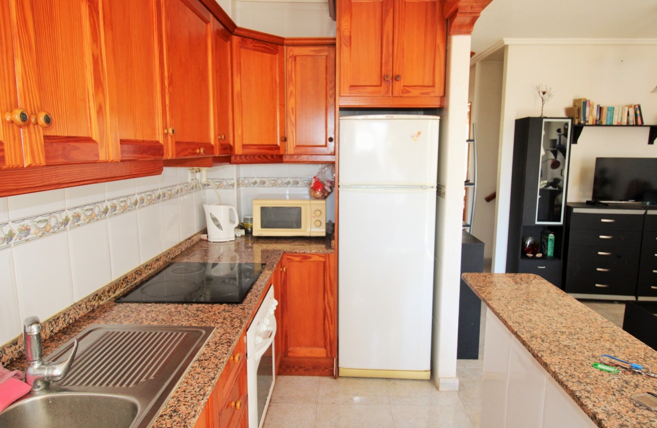Resale - House - Villamartin