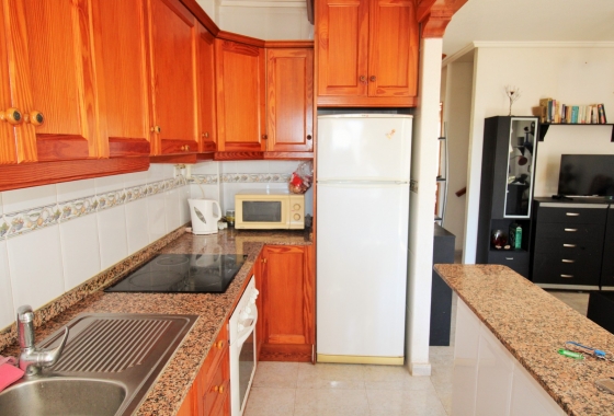 Resale - House - Villamartin