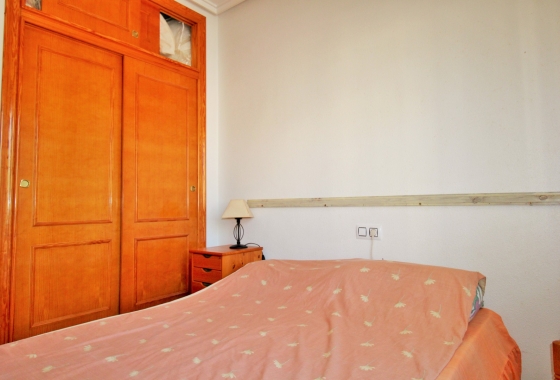 Resale - House - Villamartin