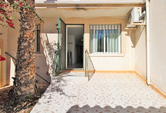 Resale - House - Villamartin