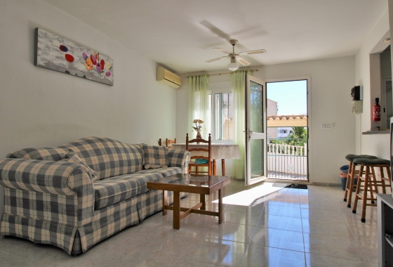 Resale - House - Villamartin