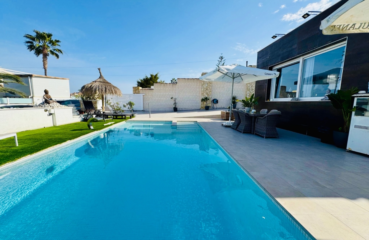 Resale - Villa - Ciudad Quesada - La Marquesa Golf