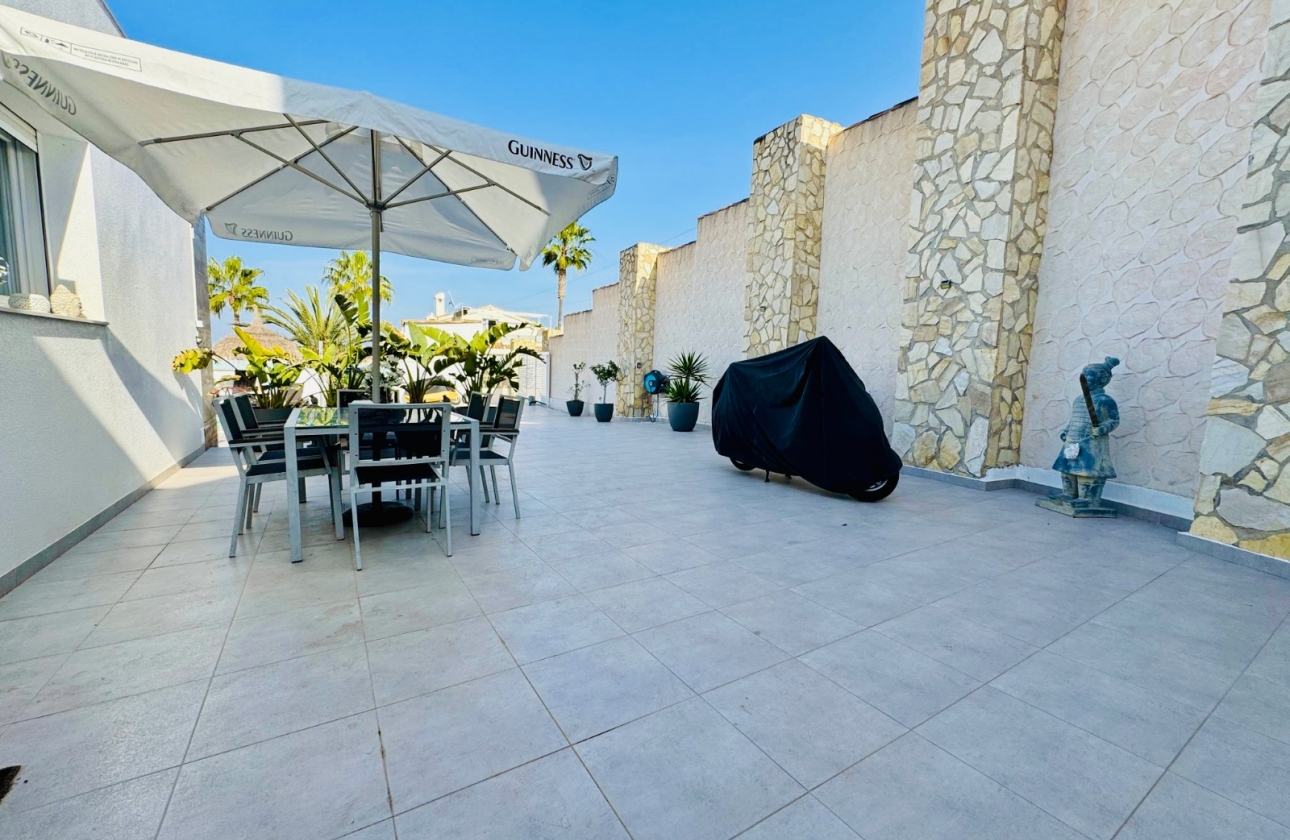 Resale - Villa - Ciudad Quesada - La Marquesa Golf