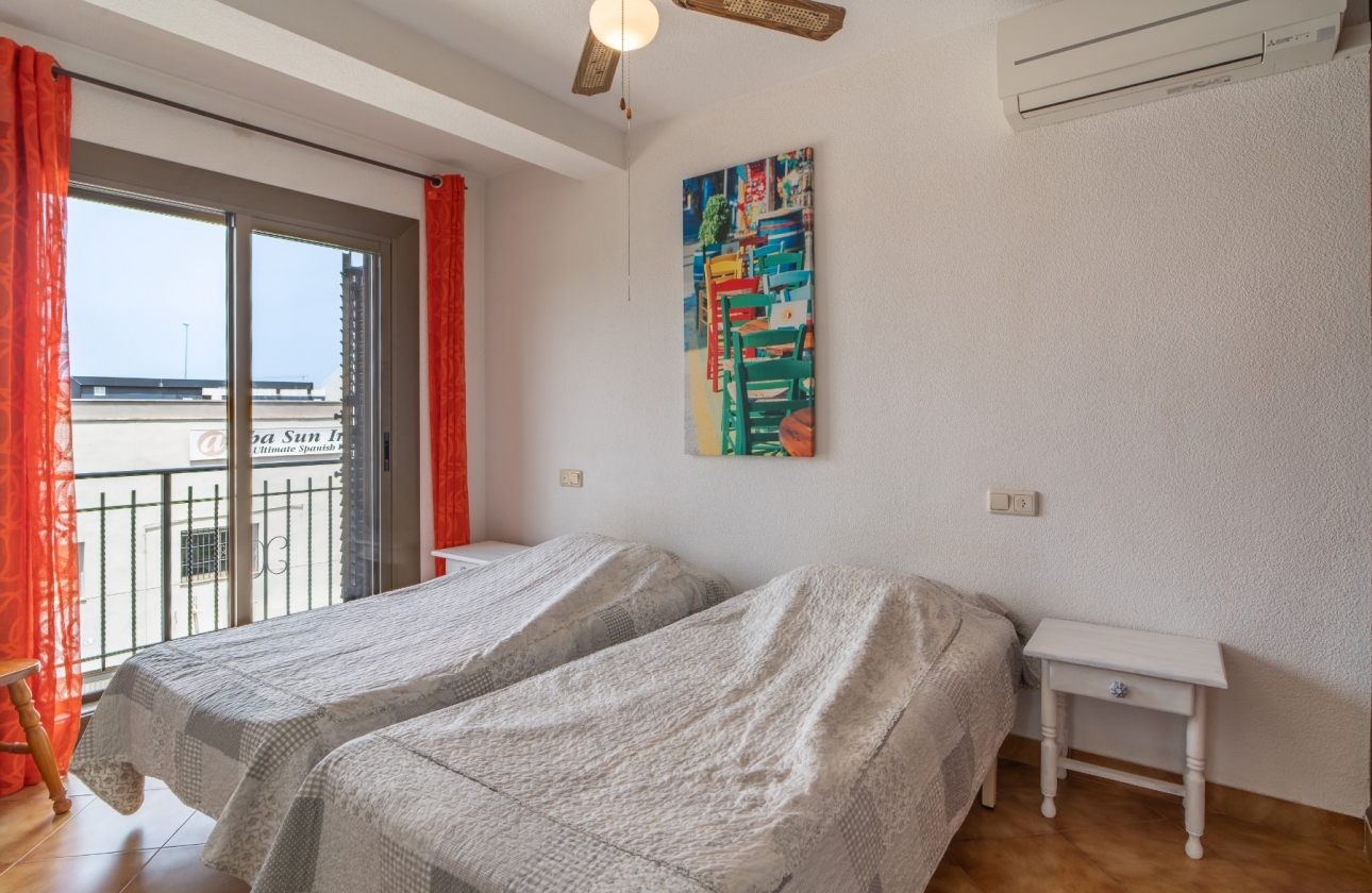 Resale - Apartment / flat - Orihuela Costa - Cabo Roig