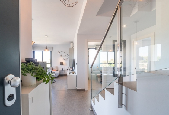 Resale - Apartment / flat - Villamartin - La fuente