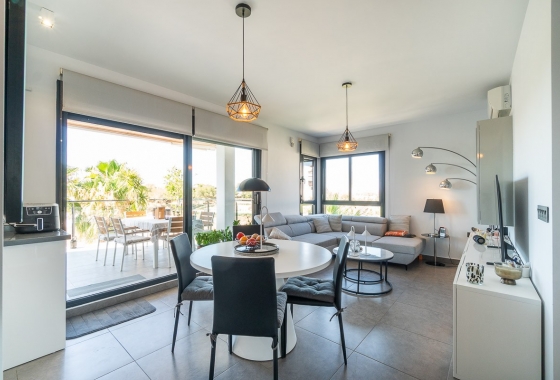 Resale - Apartment / flat - Villamartin - La fuente