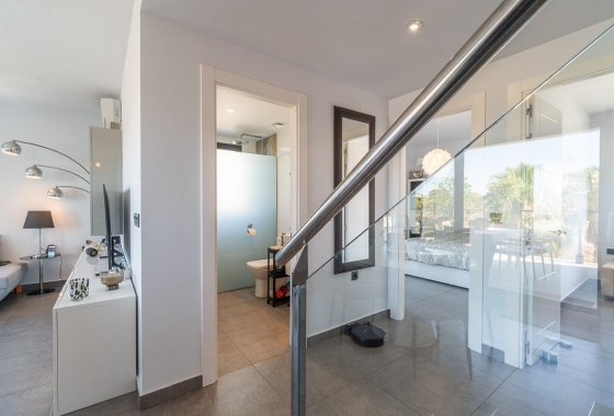Resale - Apartment / flat - Villamartin - La fuente