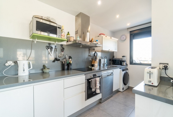 Resale - Apartment / flat - Villamartin - La fuente