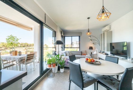 Resale - Apartment / flat - Villamartin - La fuente