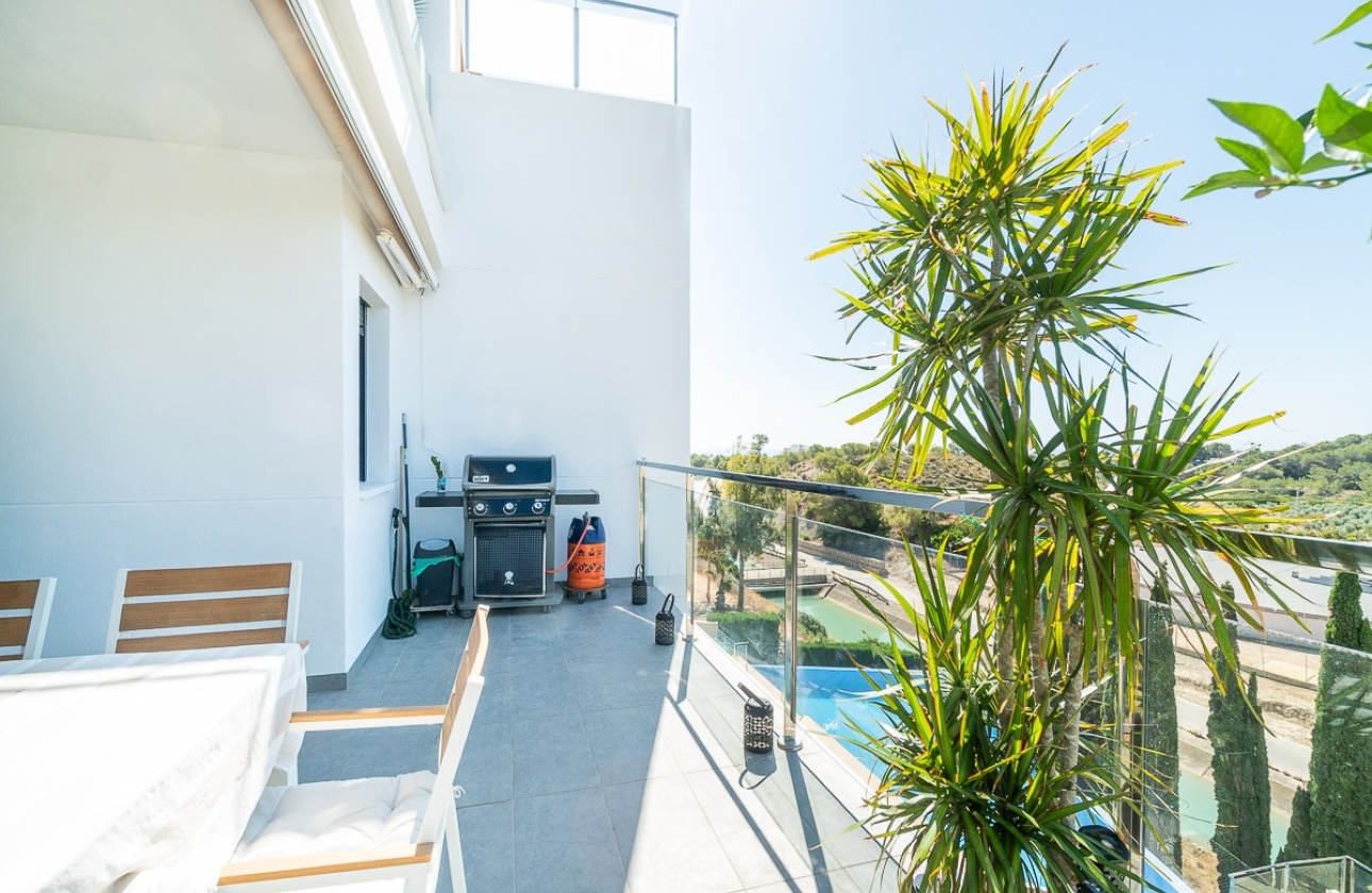 Resale - Apartment / flat - Villamartin - La fuente
