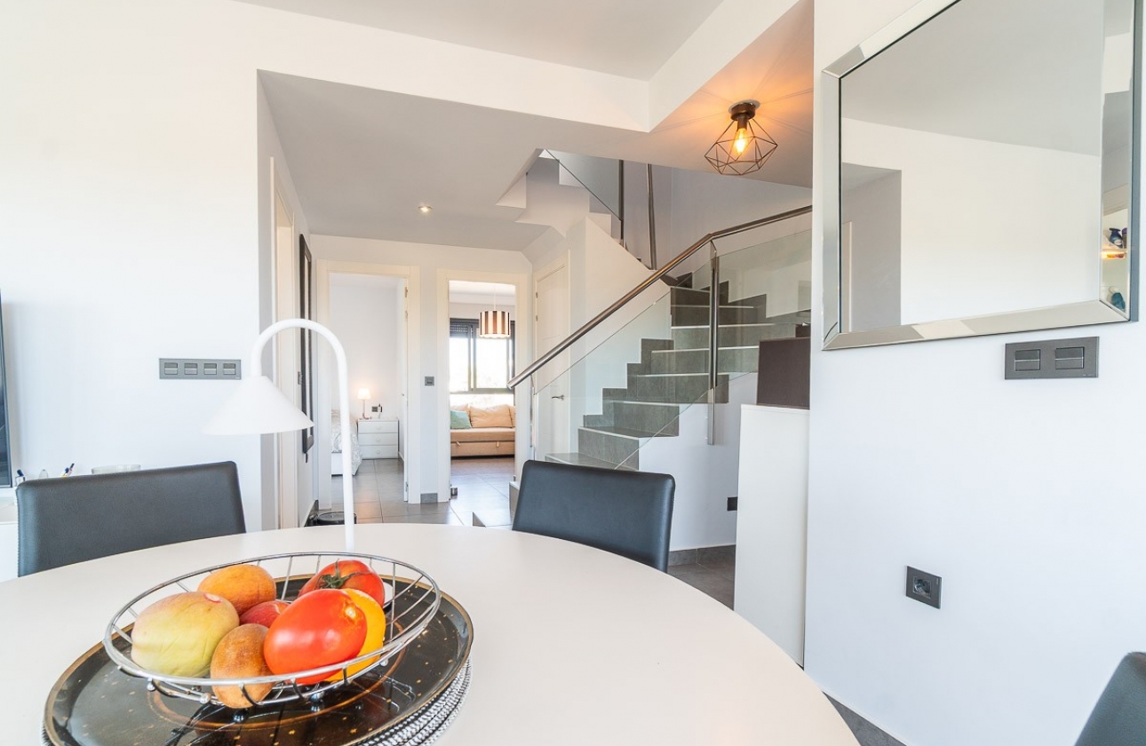 Resale - Apartment / flat - Villamartin - La fuente