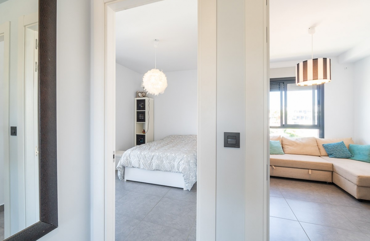 Resale - Apartment / flat - Villamartin - La fuente