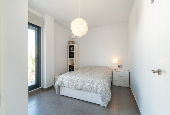 Resale - Apartment / flat - Villamartin - La fuente