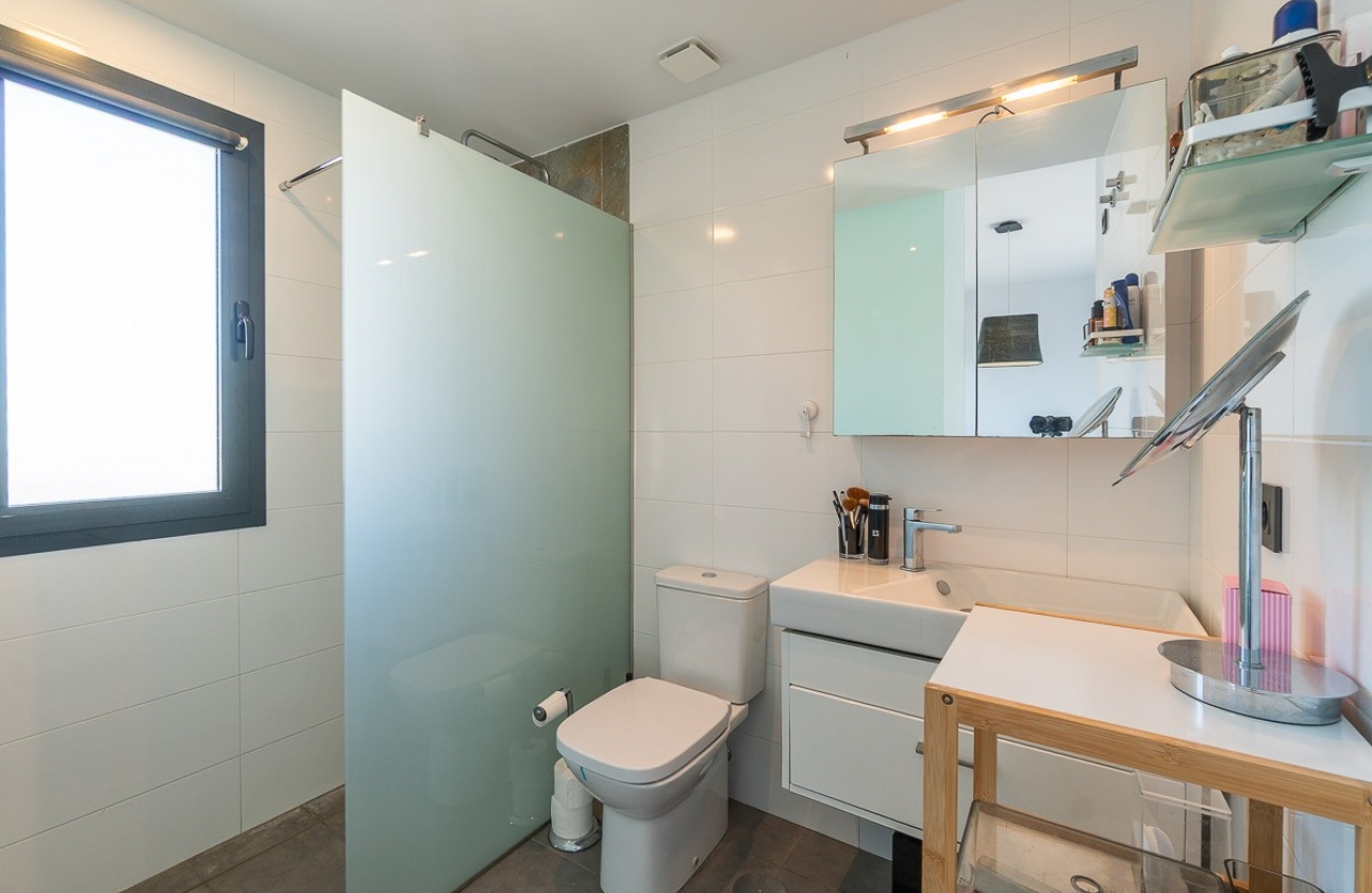 Resale - Apartment / flat - Villamartin - La fuente