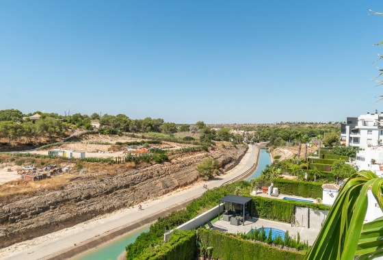 Resale - Apartment / flat - Villamartin - La fuente