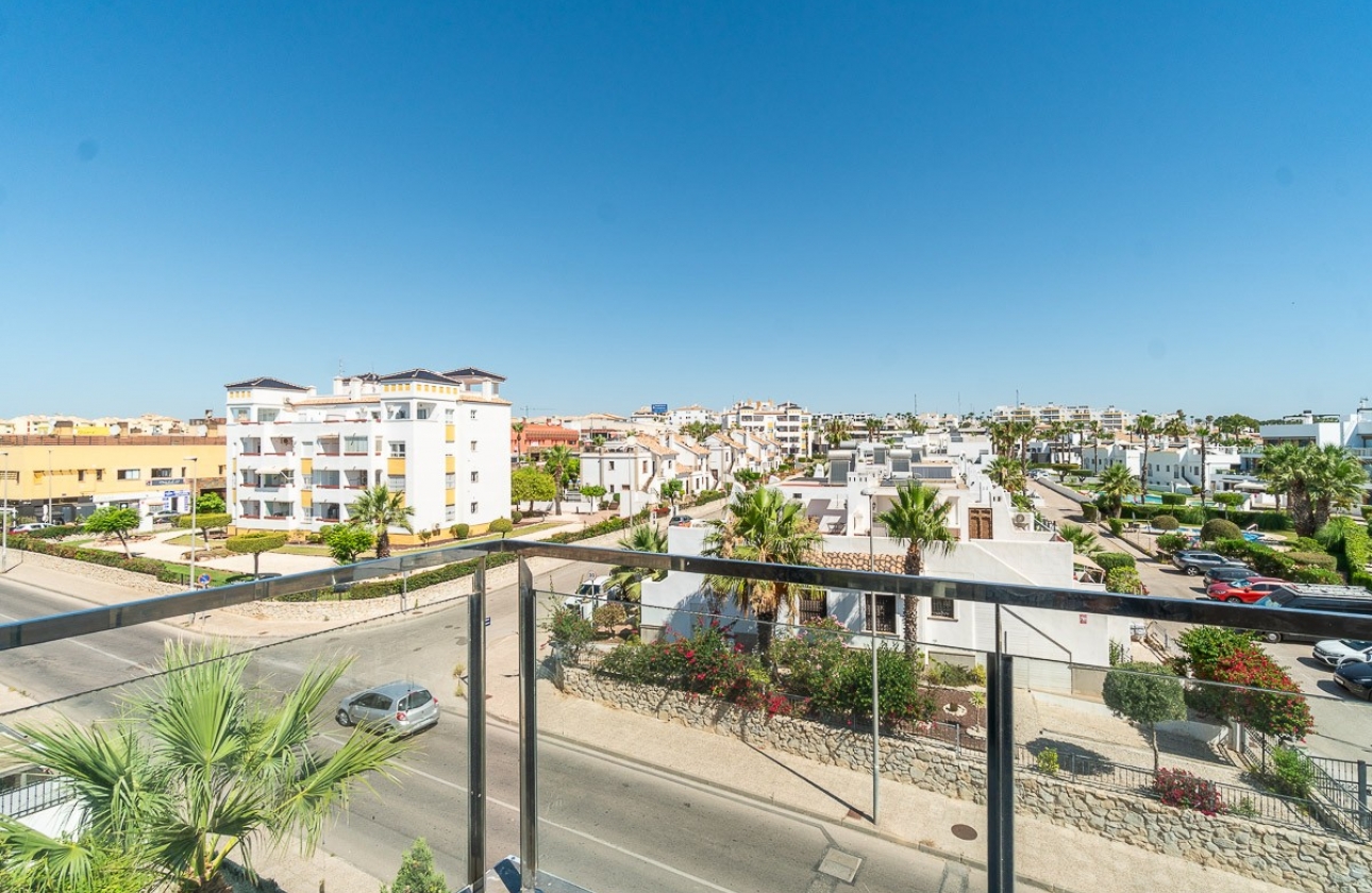 Resale - Apartment / flat - Villamartin - La fuente