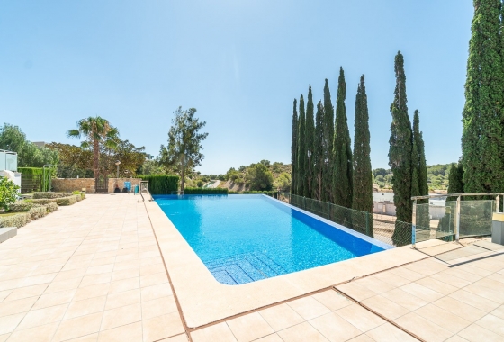 Resale - Apartment / flat - Villamartin - La fuente