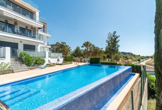 Resale - Apartment / flat - Villamartin - La fuente