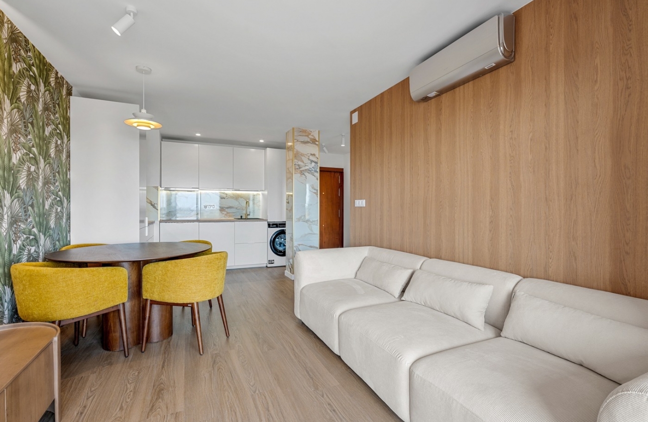 Resale - Apartment / flat - Orihuela Costa - Punta Prima
