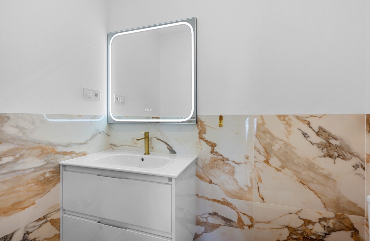 Resale - Apartment / flat - Orihuela Costa - Punta Prima
