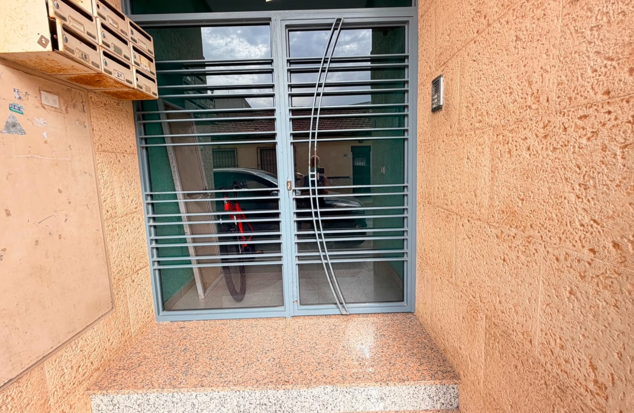 Resale - Apartment / flat - Los Montesinos