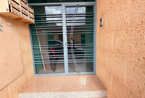 Resale - Apartment / flat - Los Montesinos