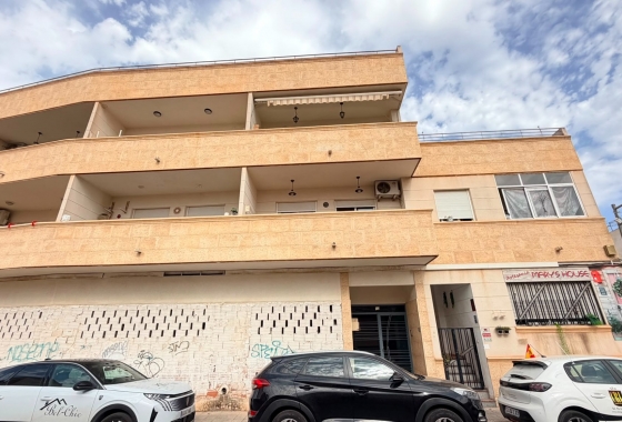 Resale - Apartment / flat - Los Montesinos