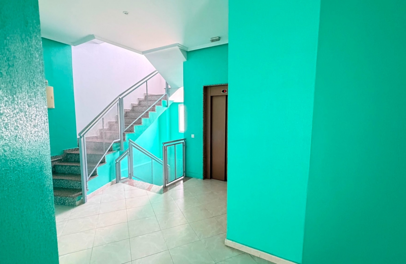 Resale - Apartment / flat - Los Montesinos