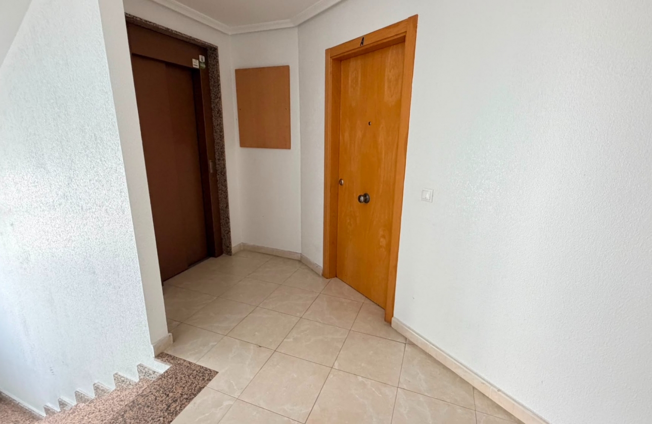 Resale - Apartment / flat - Los Montesinos