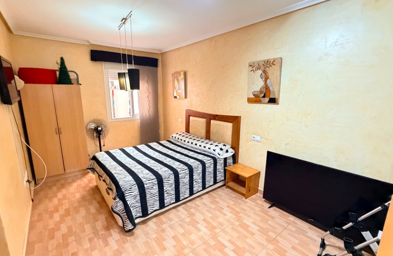 Resale - Apartment / flat - Los Montesinos