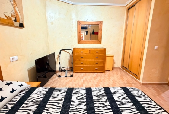 Resale - Apartment / flat - Los Montesinos