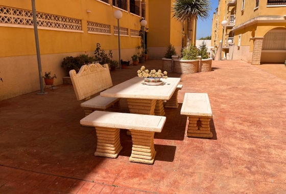 Resale - Apartment / flat - Algorfa - Pueblo