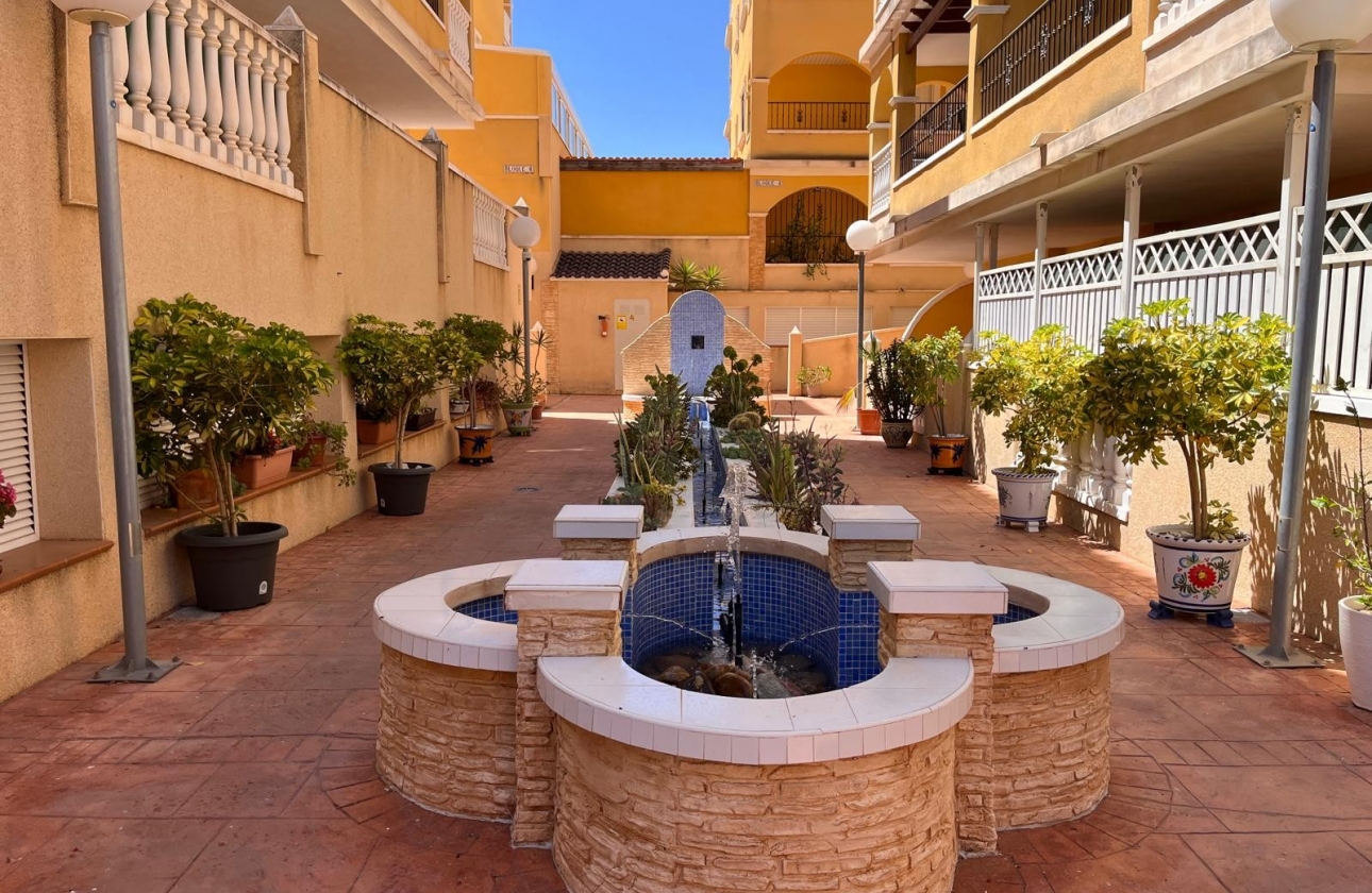 Resale - Apartment / flat - Algorfa - Pueblo