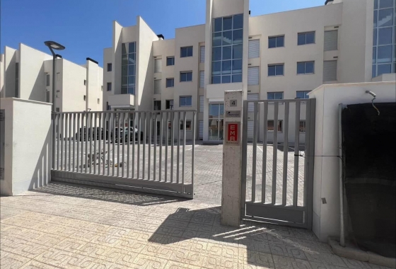 Herverkoop - Appartement / flat - Orihuela Costa