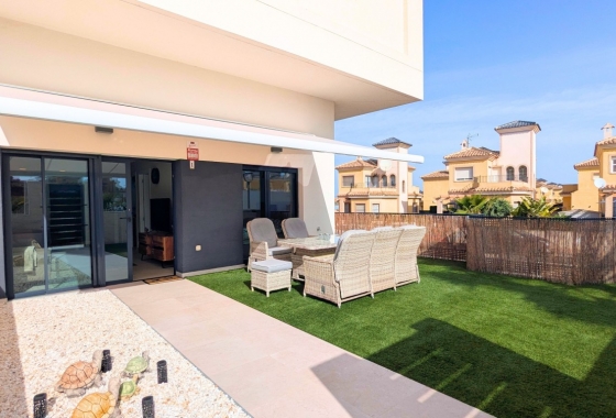 Resale - Apartment / flat - Lo Crispin