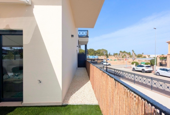 Resale - Apartment / flat - Lo Crispin