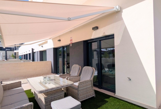 Resale - Apartment / flat - Lo Crispin