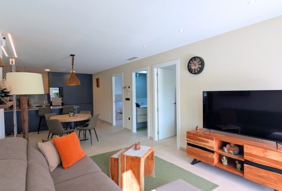 Resale - Apartment / flat - Lo Crispin