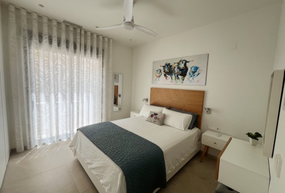 Resale - Villa - Los Montesinos - La Herrada