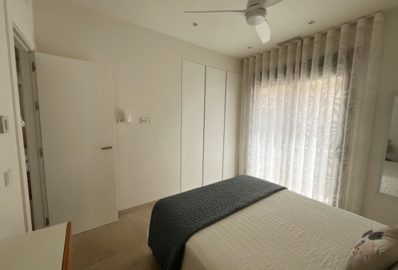 Resale - Villa - Los Montesinos - La Herrada